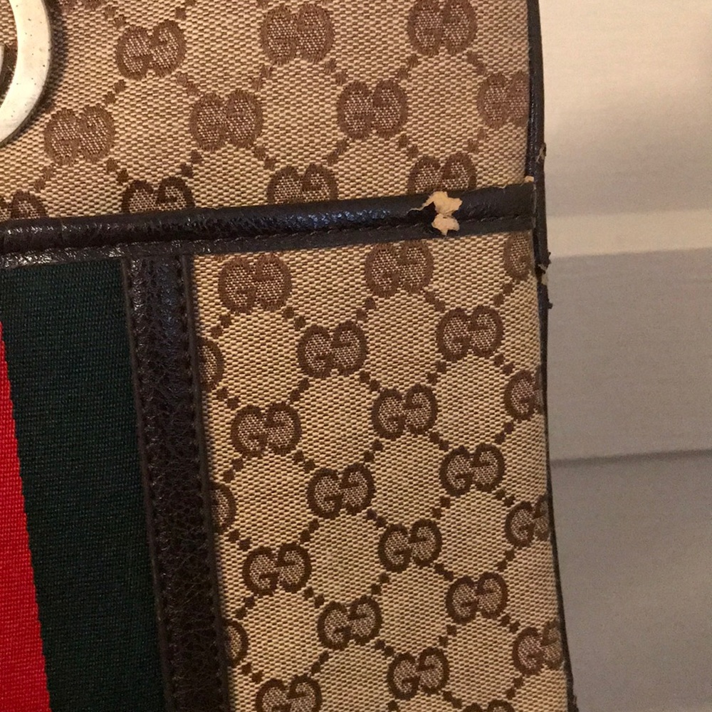 Authentic Gucci Handbag - Picture 2 of 3